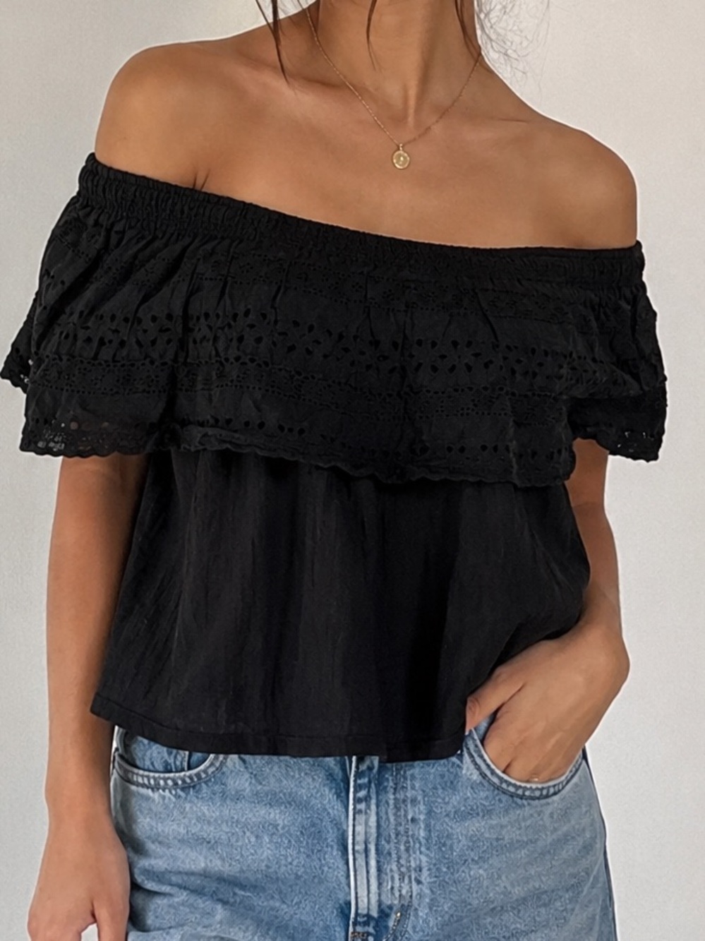 SOFIA JEANS Black Eyelet Lace Off Shoulder Boho Peasant Top S